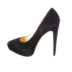 Brain Atwood Suede Pumos